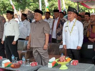 Wakil Bupati Cecep Hadiri Hari Jadi Desa Kubangsari ke-40 Wakil Bupati Cecep Hadiri Hari Jadi Desa Kubangsari ke-40