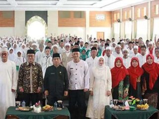 Wakil Bupati Tutup Pembinaan Manasik Haji Kabupaten Tasikmalaya Wakil Bupati Tutup Pembinaan Manasik Haji Kabupaten Tasikmalaya
