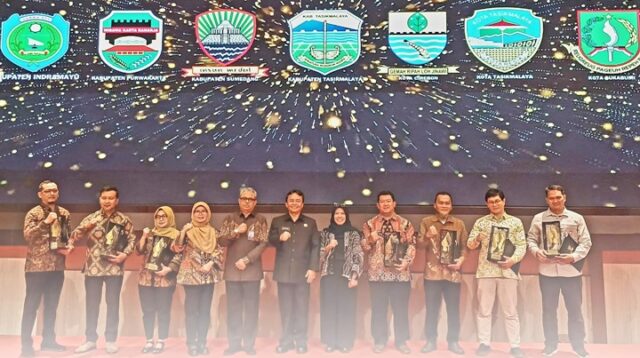 Pemkab Tasikmalaya Raih Penghargaan UKPBJ dari LKPP RI