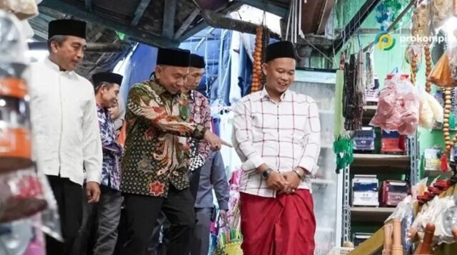 Pjs. Bupati Tasikmalaya Pimpin Ziarah ke Makam Leluhur Sukapura dalam Rangkaian Hari Jadi ke-392