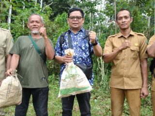 7c7a45af-3a8f-4442-a28d-5693f298b557