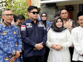 Anggota Komisi 1 DPR RI dari Fraksi PKB, H. Oleh Soleh, S.H., saat menghadiri Islamic Talent Show (ITS) Season 4 di SMA Negeri 3 Kota Tasikmalaya, Rabu (17/9/2025).