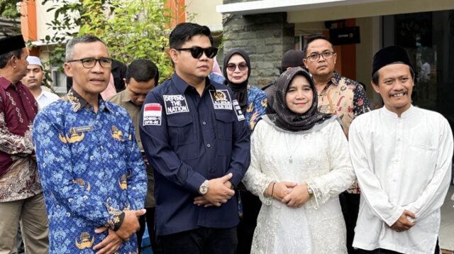 Anggota Komisi 1 DPR RI dari Fraksi PKB, H. Oleh Soleh, S.H., saat menghadiri Islamic Talent Show (ITS) Season 4 di SMA Negeri 3 Kota Tasikmalaya, Rabu (17/9/2025).