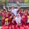 Siswa SDN Leuwikidang bersama Kepala Sekolah menunjukkan piala hasil perjuangan, usai tampil dominan dan meraih Juara Umum FLS3N 2026 di Bungursari. Dok istimewa