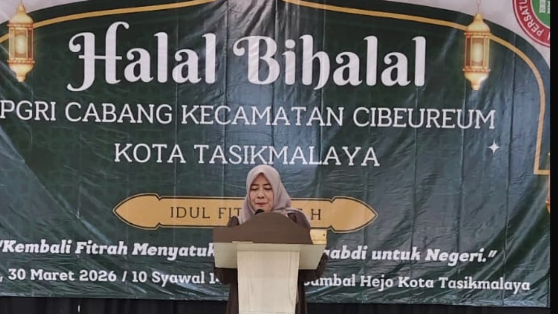 Ketua PGRI Cibeureum, Iis Suhartini, mengajak guru memperkuat silaturahmi dan dedikasi dalam momentum halal bihalal 1447 H. Senin (30/3/2026).