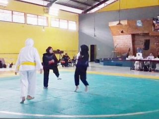 pencak silat Seleksi atlet pencak silat Popwilda Kota Tasikmalaya berlangsung sengit. Para atlet pelajar tampil penuh semangat dan sportivitas demi meraih tiket menuju ajang tingkat provinsi Jawa Barat. Rabu malam 20/05/2026.