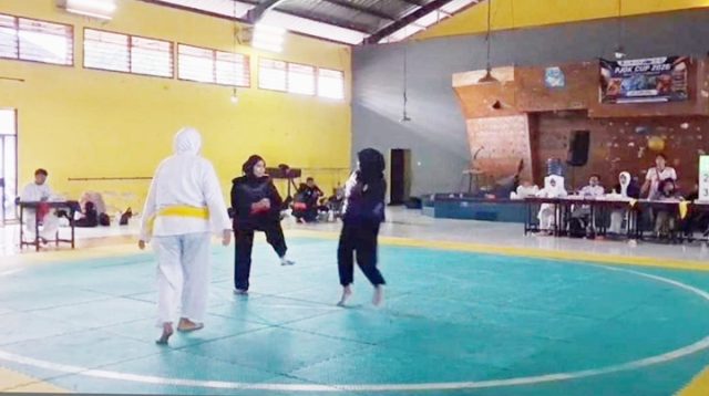 Seleksi atlet pencak silat Popwilda Kota Tasikmalaya berlangsung sengit. Para atlet pelajar tampil penuh semangat dan sportivitas demi meraih tiket menuju ajang tingkat provinsi Jawa Barat. Rabu malam 20/05/2026.