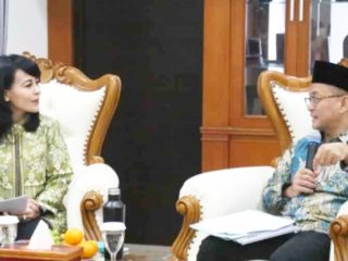 22 Terima Kunjungan Stafsus ATR/BPN, Bupati Cecep Dorong Perlindungan Tanah Adat Kampung Naga. Kamis (21/5/2026).