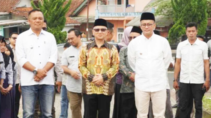 Bupati dan Wabup Tasikmalaya Dampingi Wamendikdasmen, Penguatan Karakter Pelajar Jadi Fokus. Jumat (22/5/2026)