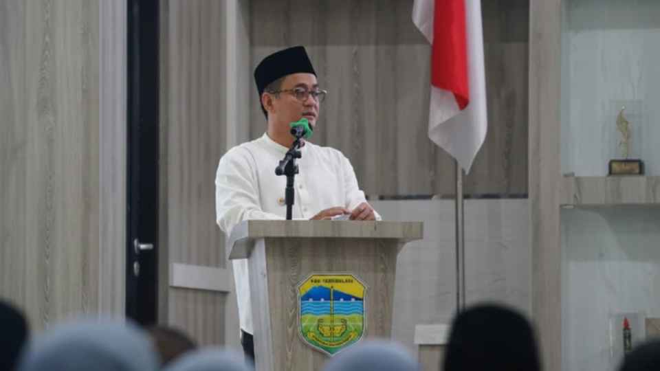 Bupati Cecep Minta Perumda Tirta Sukapura Responsif, Keluhan Pelanggan Harus Ditangani Cepat. Selasa (21/04/2026).