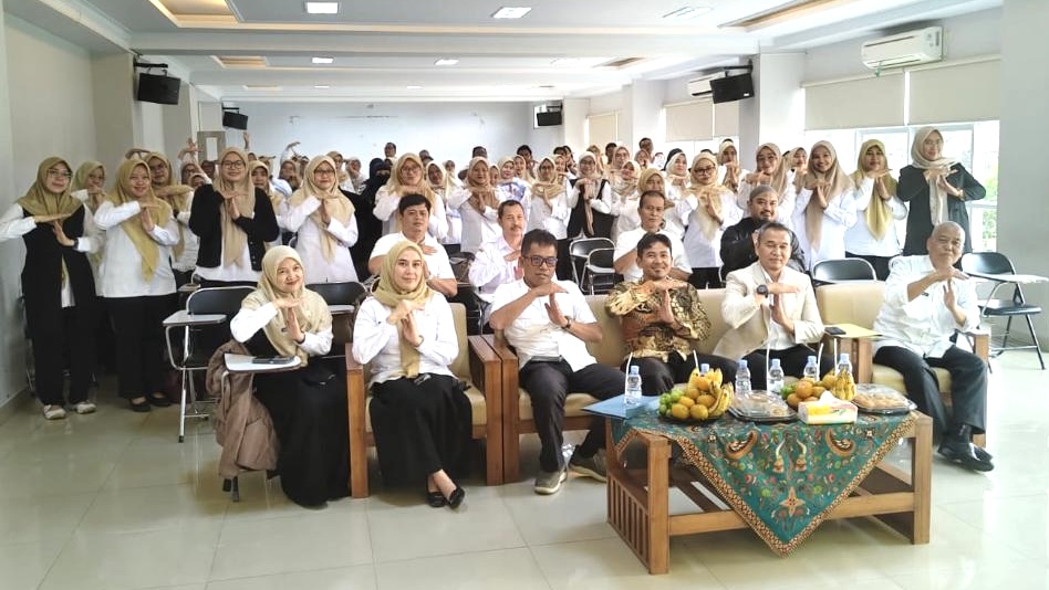Ratusan guru SD se-Kecamatan Cihideung mengikuti pelatihan STEM untuk mendorong pembelajaran yang kreatif, kontekstual, dan aplikatif, 9–11 September 2026, Gedung Letjen Mashudi, Universitas Perjuangan Tasikmalaya.