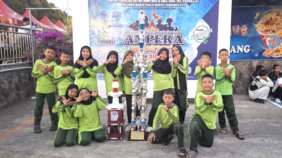 Kekompakan, disiplin, dan semangat juang siswa SDN Panglayungan berbuah manis di ajang LOBB Ampera Waterpark Championship 2026 tingkat SD/MI se-Jawa Barat. Sabtu, 5/9/2026.