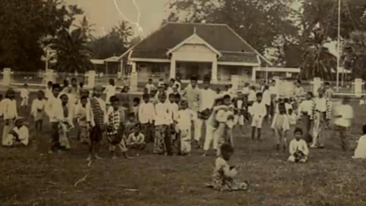 Potret pelajar Jawa Barat di masa kolonial Belanda. Foto: Arsip/Istimewa